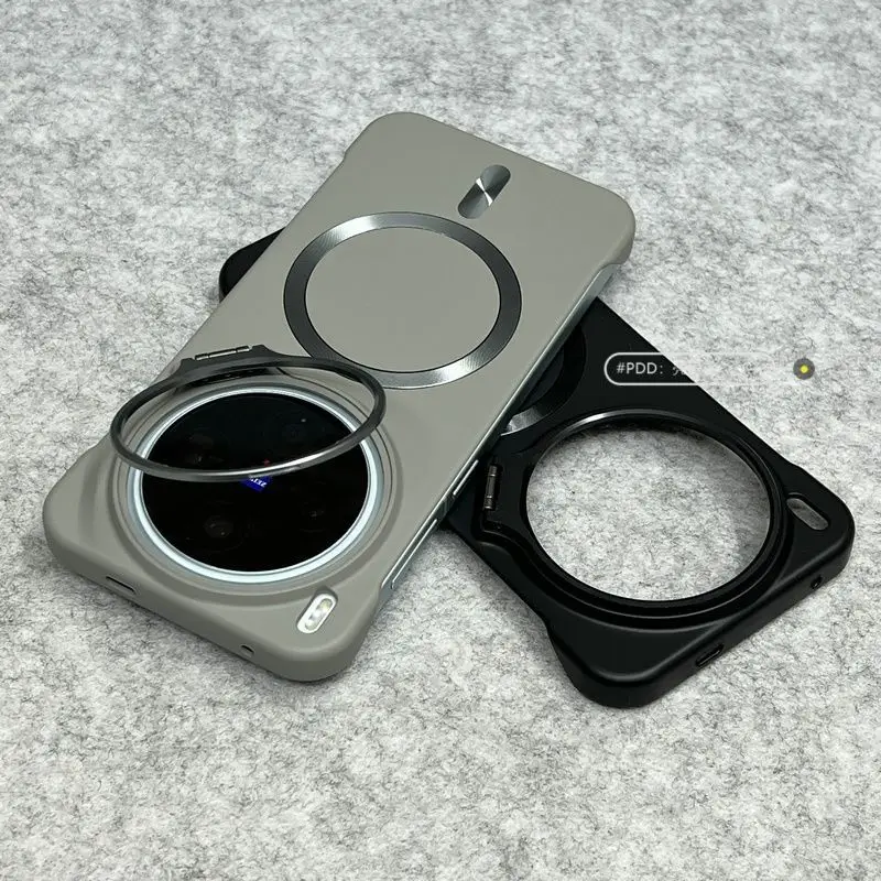 Luxury Magnetic Lens Holder Shockproof Case with Frosted Finish, Compatible with Magsafe Charging