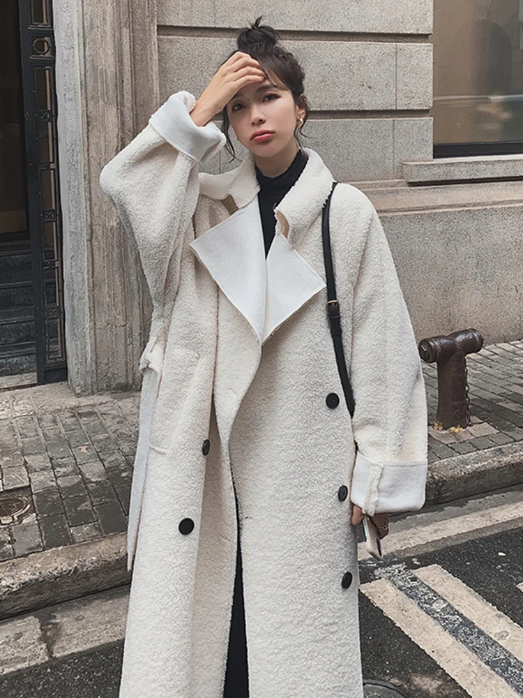 

2022 Winter Luxury Lamb Wool Stitching Leather Loose Coats Women's Long Length Warm Streetwear Fashion Clothing H374