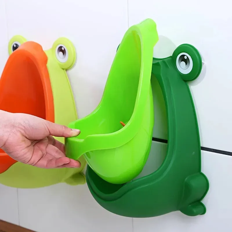 

Baby Boys Standing Potty Frog Shape Wall-Mounted Urinals Toilet Training Children Stand Vertical Urinal Potty Pee Infant Toddler