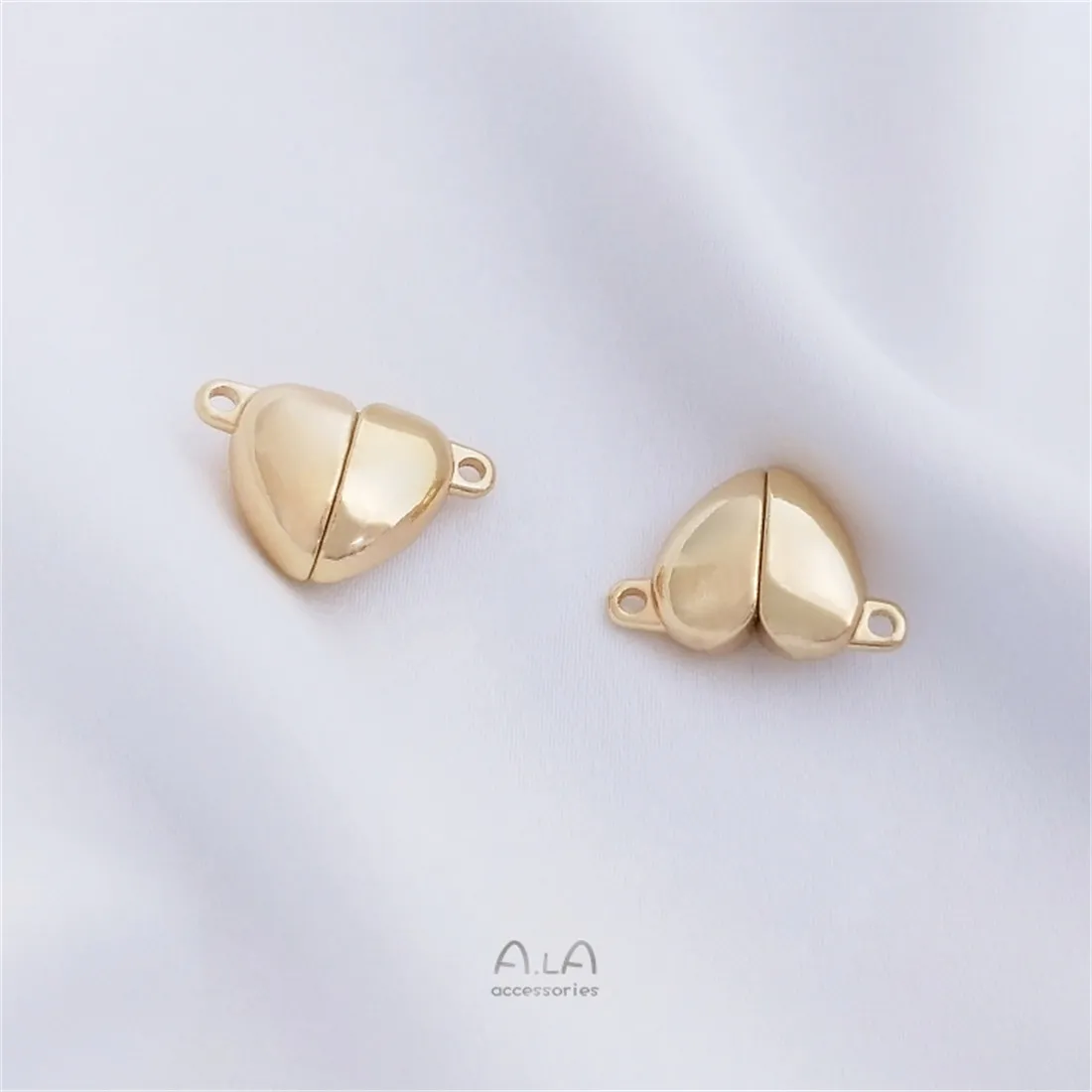 Рисунок 2 - Магнитная пряжка 14 карат золото