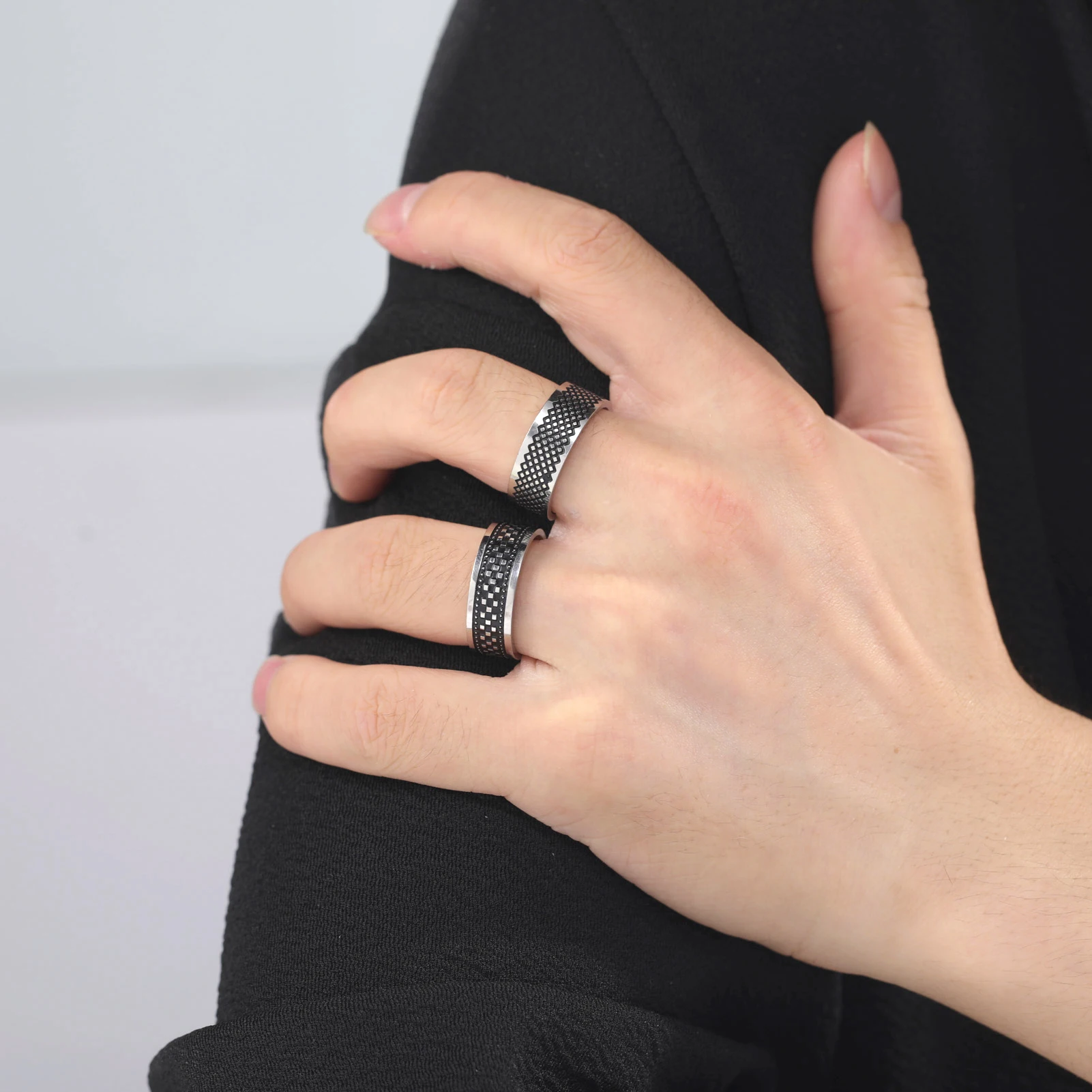 Skyrim Stainless Steel Ring 8MM Wide Geometric Casual Finger Rings For Men Women Fashion Jewelry Wedding Gift for Lover finger ring stainless steel ring jewelry accessories