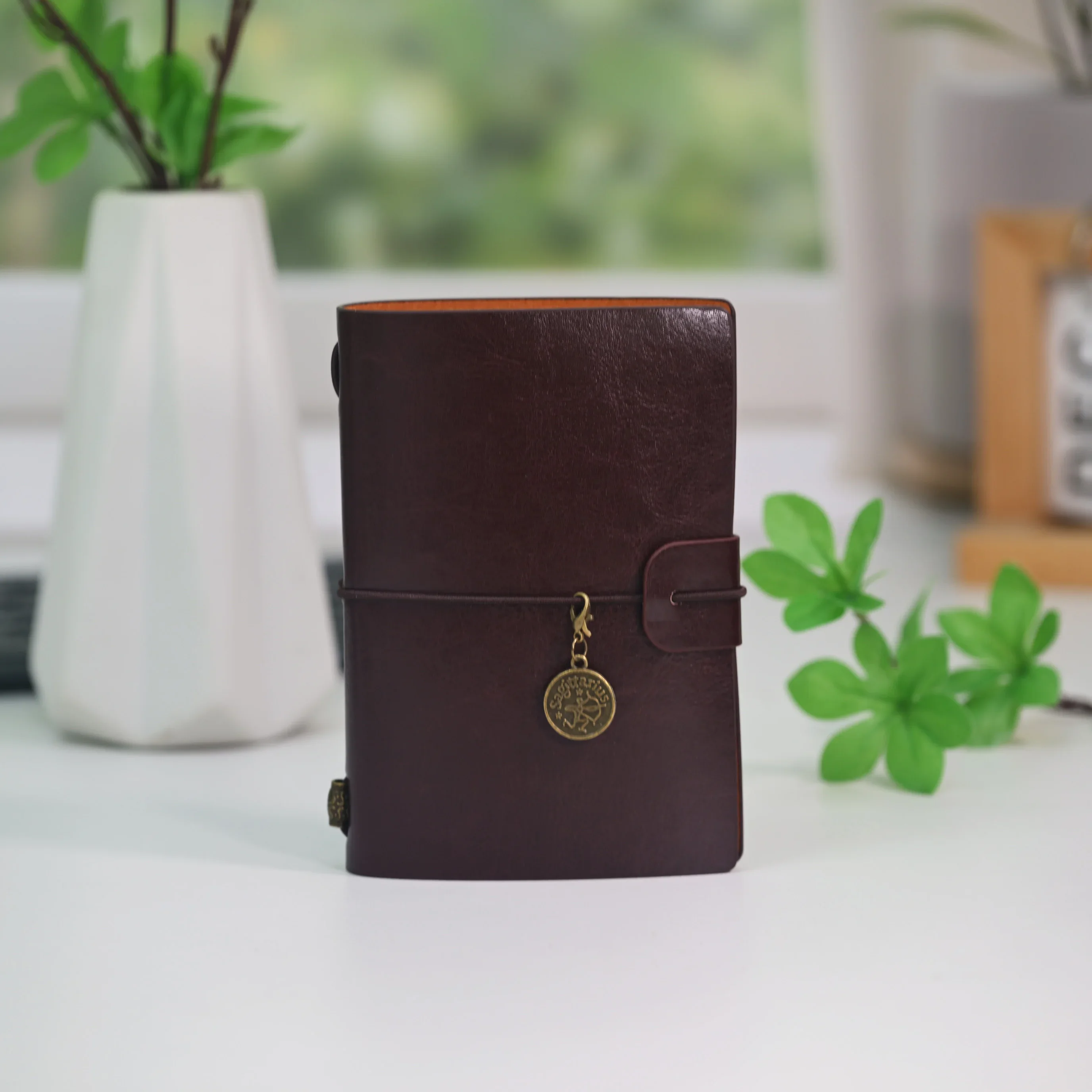 Compact PU Leather Refillable Travelers Notebook with Round Charm - Gift Pocket Diary