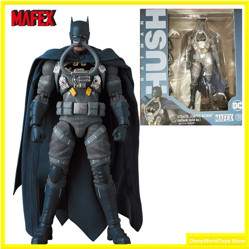 MAFEX 166 バットマン HUSH ハッシュ ステルスジャンパーバットマン Batman: Hush MAFEX No. 166 Stealth Jumper Batman Figure