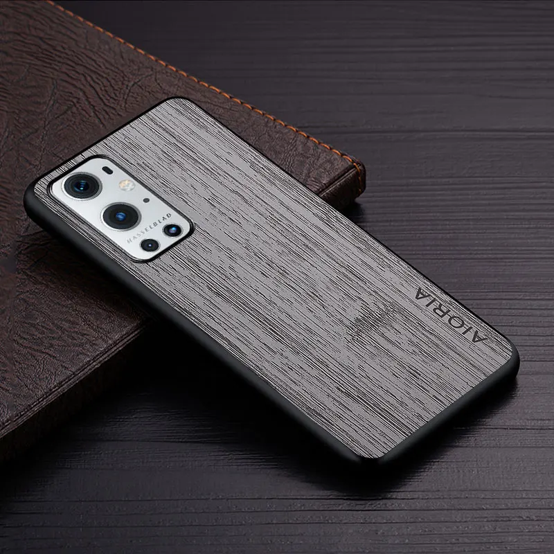 Luxury Bamboo Wood Pattern Leather Phone Cover – Premium Case
