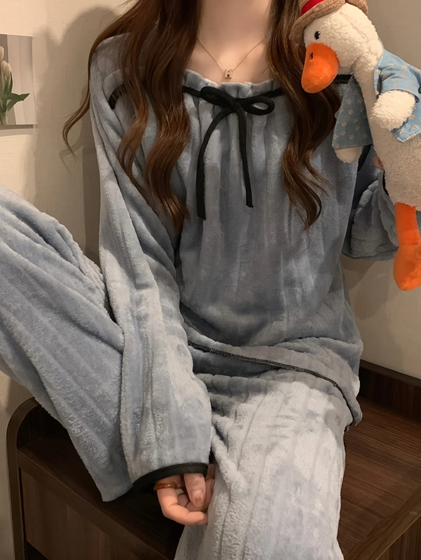 Women's Autumn Winter Pajamas, Thickened Coral Cute Princess Style Flannel Loungewear Set 2