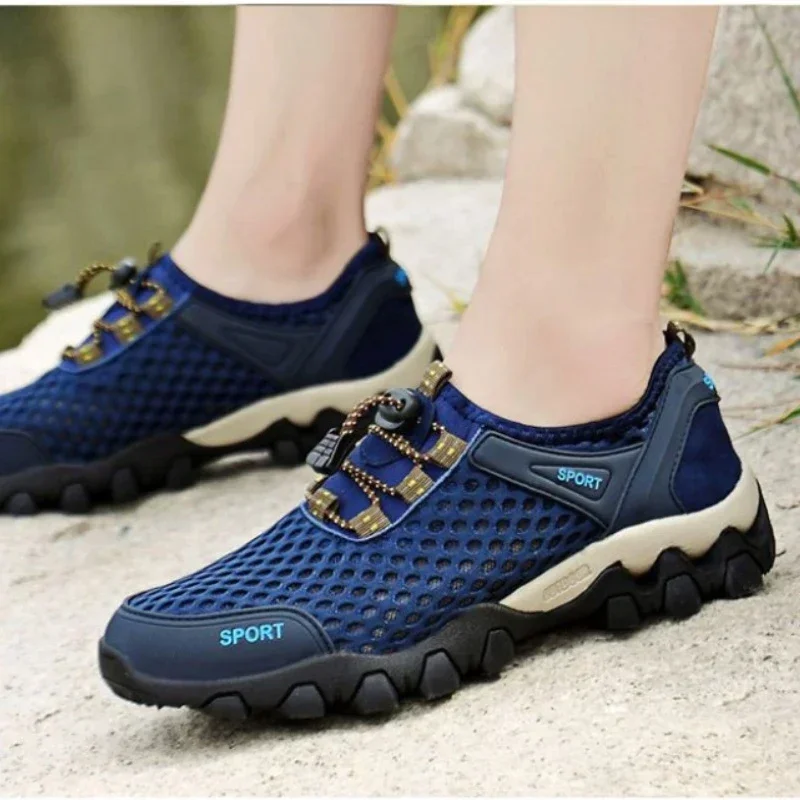 

Новинка весна-осень 2024, однотонная мужская модная повседневная спортивная обувь с круглым носком, резиновая сетчатая мужская обувь с вулканизированной подошвой