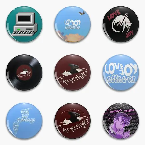 

Lovejoy Wilbur Soot Streaming Soon Computer Pebblebrain Band Soft Button Pin Customizable Lover Decor Hat Women Funny Creative