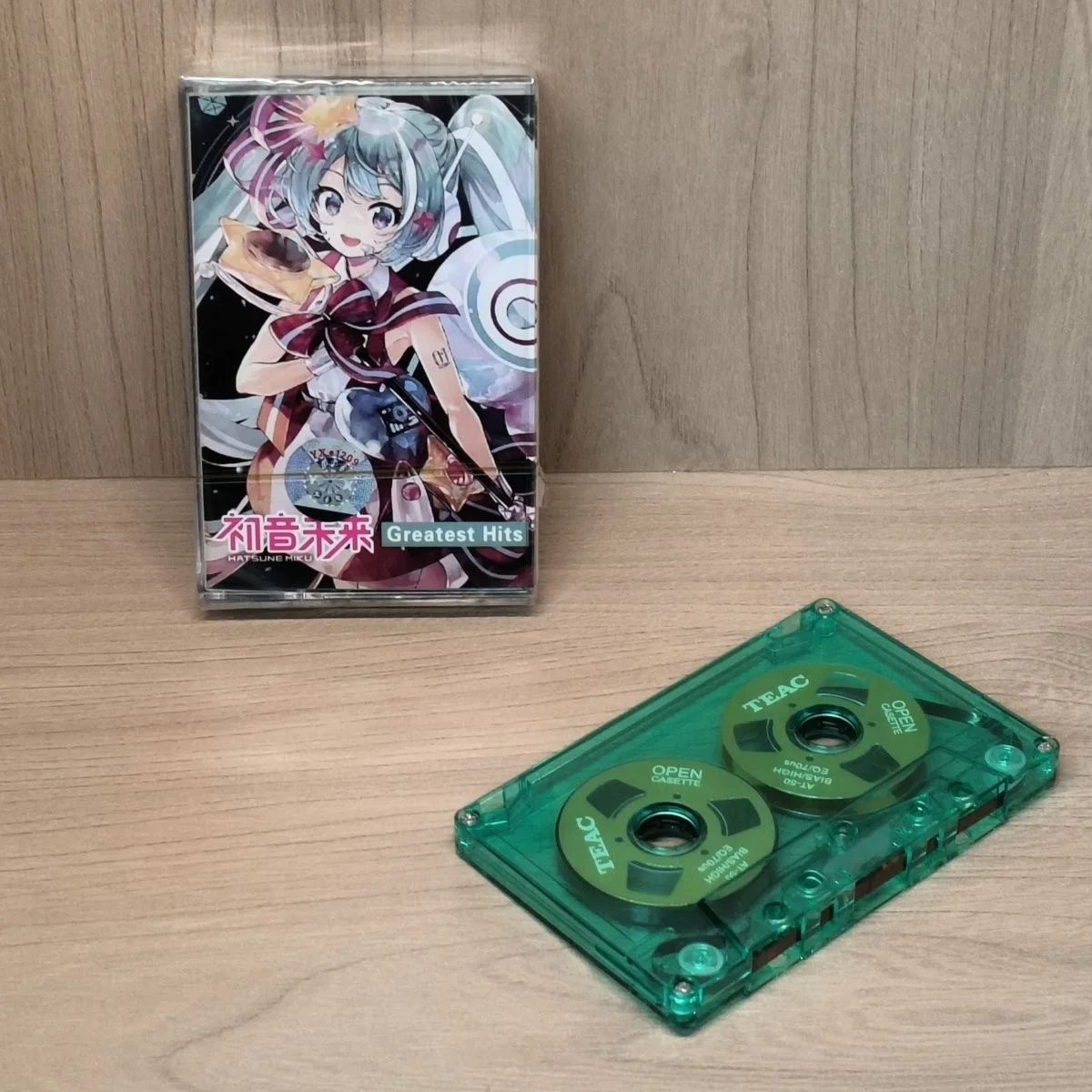 

Магнитная музыкальная лента с аниме Hatsune Miku, самые популярные альбомы, металлические CD-кассеты для косплея, рекордер Walkman, автомобильная Звуковая дорожка, коробка, подарок