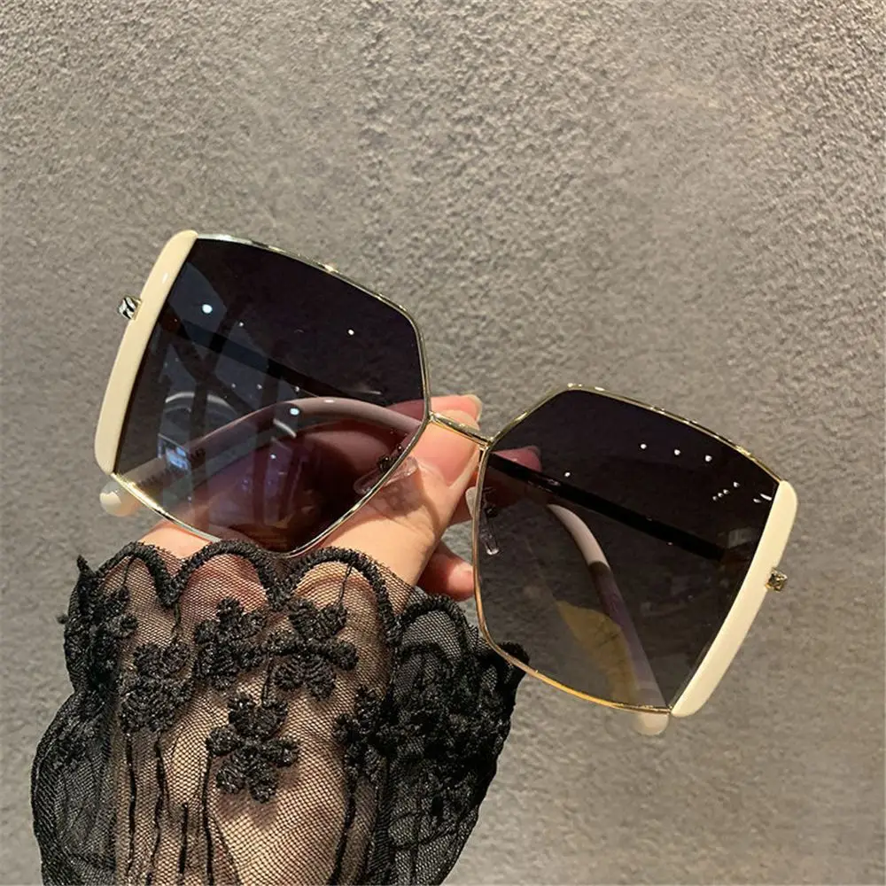 Oversized Square Luxury Sunglasses Women Vintage Big Frame Women Female Gradient Lens Sun Glasses Fashion Shades UV400 Eyewear polarized sunglasses