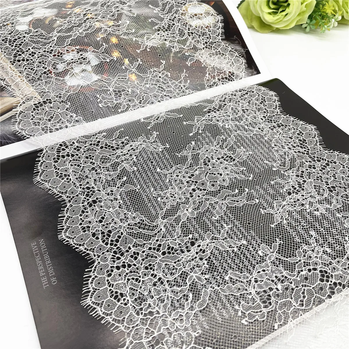 3y/lot Width 23cm Cream Shimmer Foil Non-Elastic Eyelash Lace Trim Lingerie Sewing Craft DIY Apparel Fabric Lace Garment Acce 1