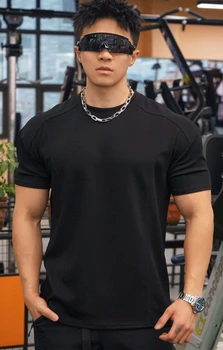2025 Nuovo Sport fitness manica corta T-shirt da uomo Estate Girocollo Asciugatura rapida Traspirante Fitness Top allenamento uomo T-shirt