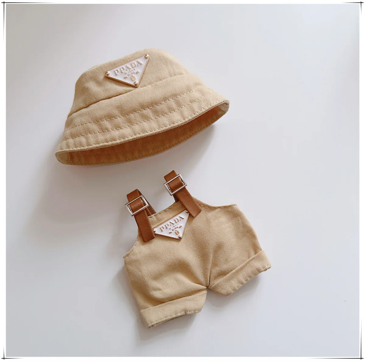 thumbnail image 1 of La primera y segunda generación de Labubu solo venden accesorios de ropa de fiesta sentados de 17 cm, ropa de trabajo de moda con triángulos invertidos., 1 of 5