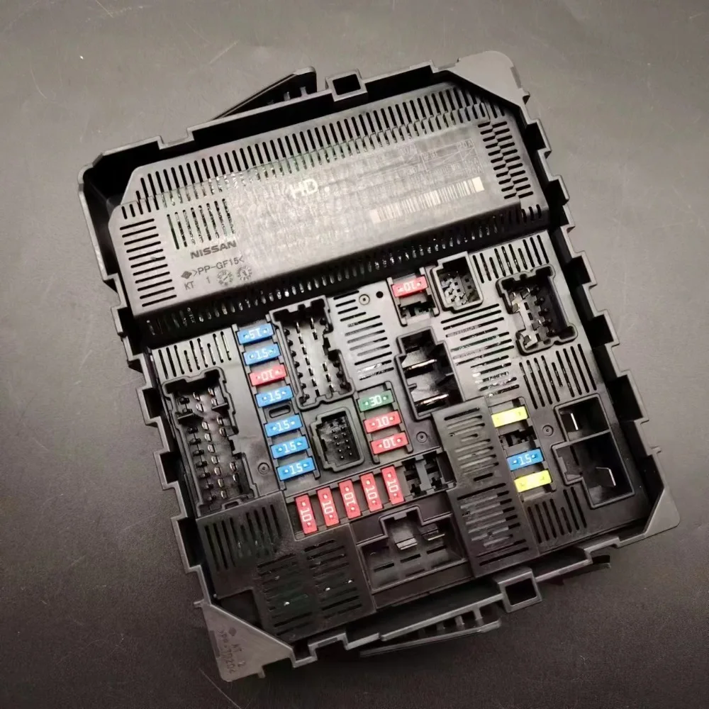 Relay Fuse Box For Nisan Navara 1pcs HA 284B74JA1B