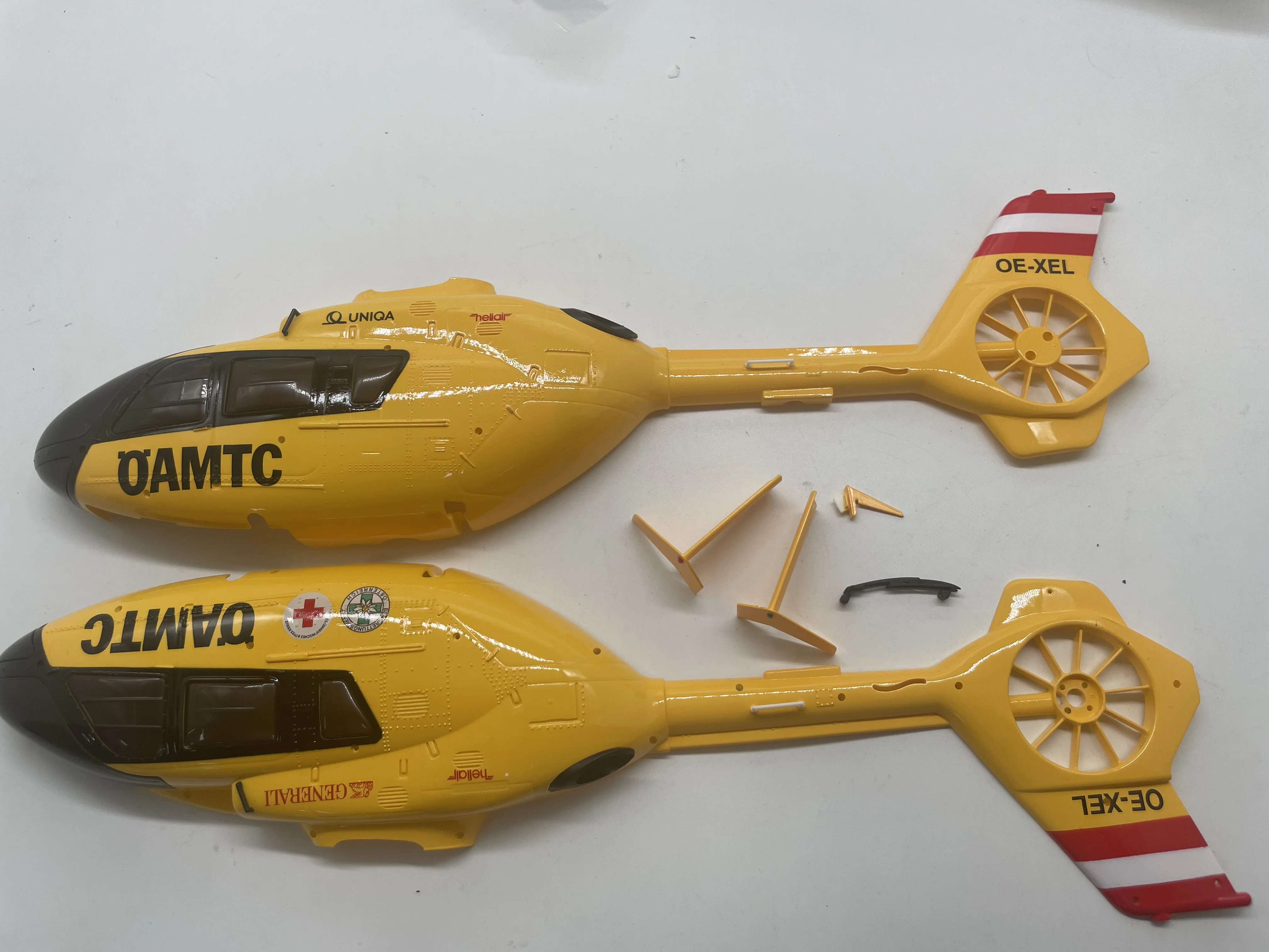 Description Picture 3 of itemSpare Parts For YUXIANG Yu Xiang F06 EC135 RC Helicopter Accessories Body Shell Blade Motor ESC Rotor Head Frame Landing Gear