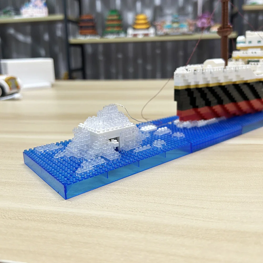 Building Block Toy 6 Kinds Titanic Model Cruise Ship Building Block for Adult Micro Mini Brick Toy KNEW BUILT Perfect Gift Entertainment Decoration