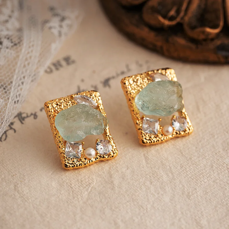 Light luxury medieval vintage natural green crystal zircon pearl stud earrings for women