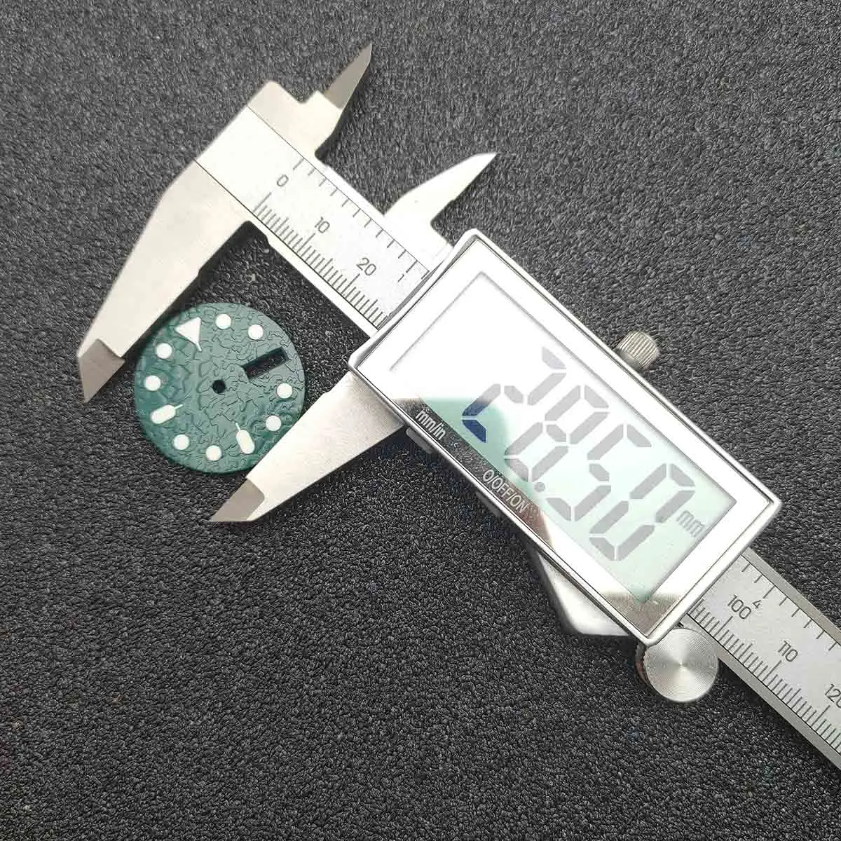 교체 28.5MM 시계 다이얼 듀얼 캘린더 시계 다이얼 NH36 쿼츠 무브먼트 시계, 녹색 야광 다이얼 수정 부품