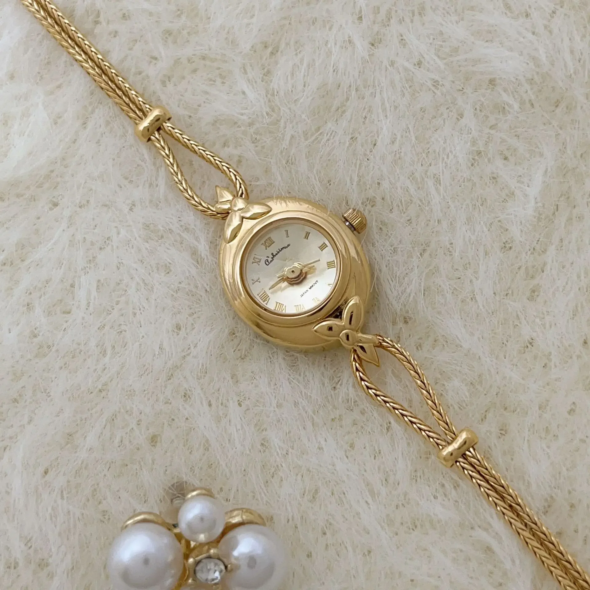 Women Quartz Watch Gold Sliver Reloj Mujer Orologio Diamond New Bracelet Style Clock Ladies Copper Stainless Steel Wristwatch
