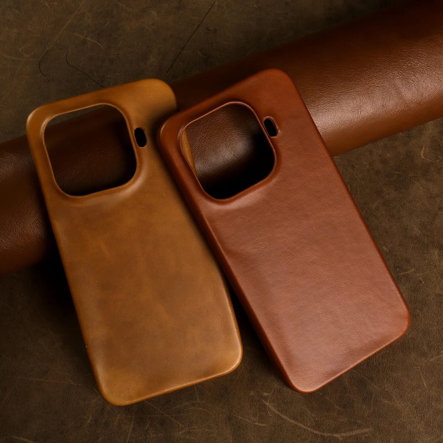 Luxury Magnetic Genuine Leather Business Oil Wax Phone Back Cover