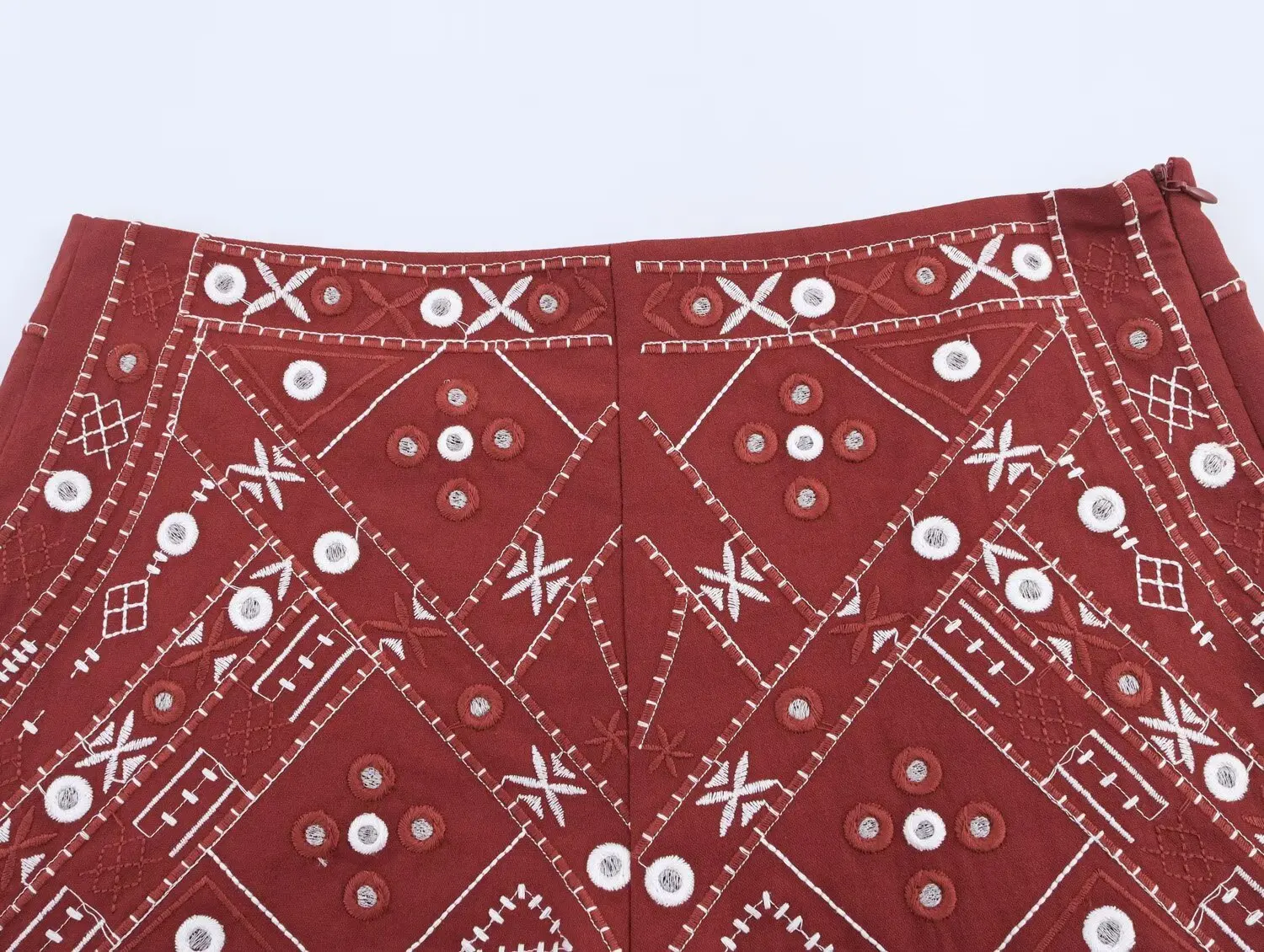 KONDALA Casual Chic Rot Stickerei Frauen Anzug V-ausschnitt Ärmellose Weste Breite Bein Shorts Mode 2025, Sommer Boho V-ausschnitt Frauen Sets – Detail 13