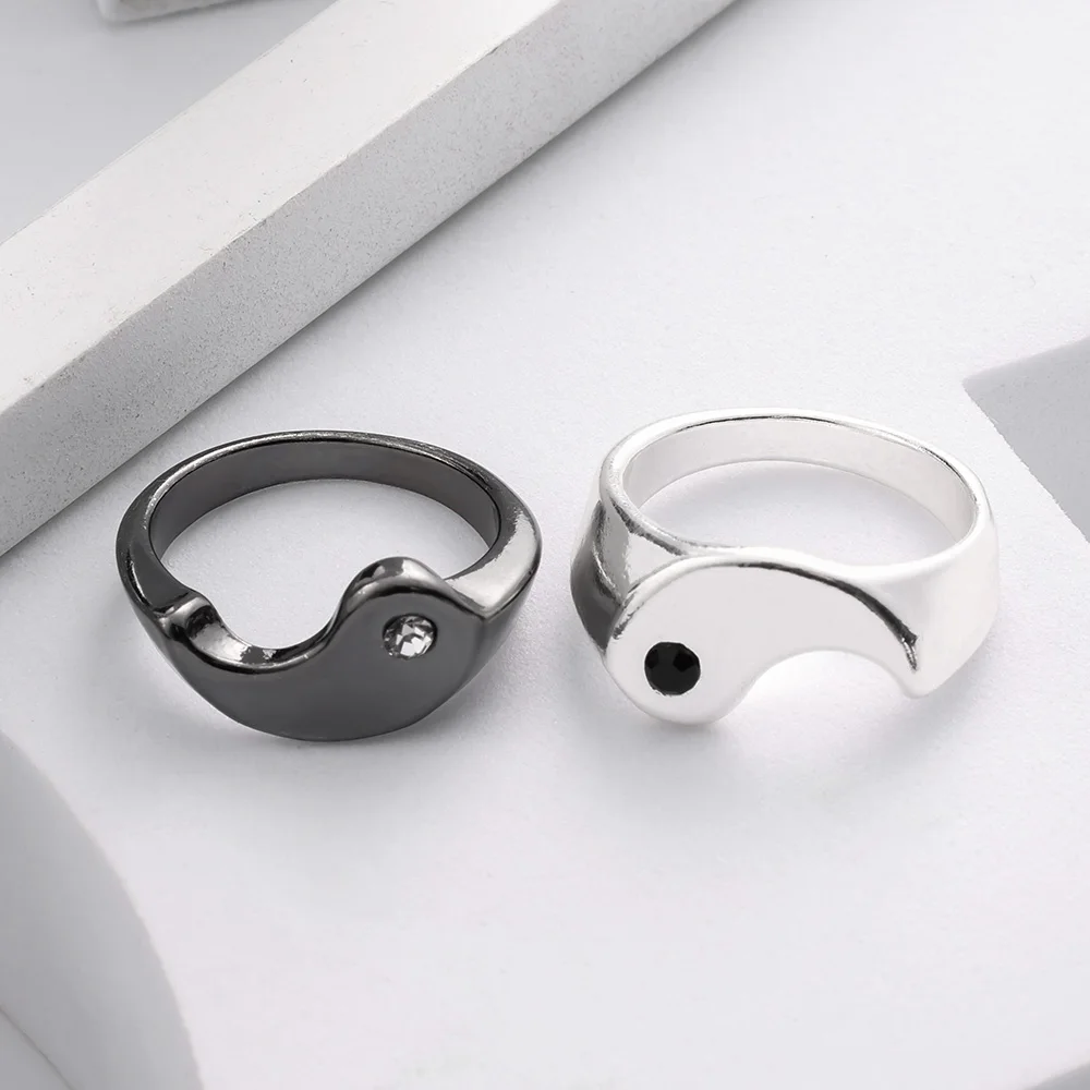 1Pair Yin Yang Gossip Rings For Men Women Vintage Punk Metal Drop Oil Tai Chi Paired Ring Set Couple Ring Jewelry Friend Gifts 3