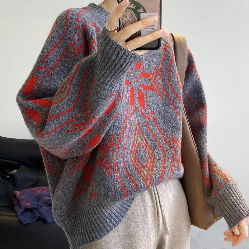 

Puulover Wind Blocks Sweater Female 2023 Autumn and Winter New Loose Poor Wearing Foreign Vintage Covered O Neck Pullover