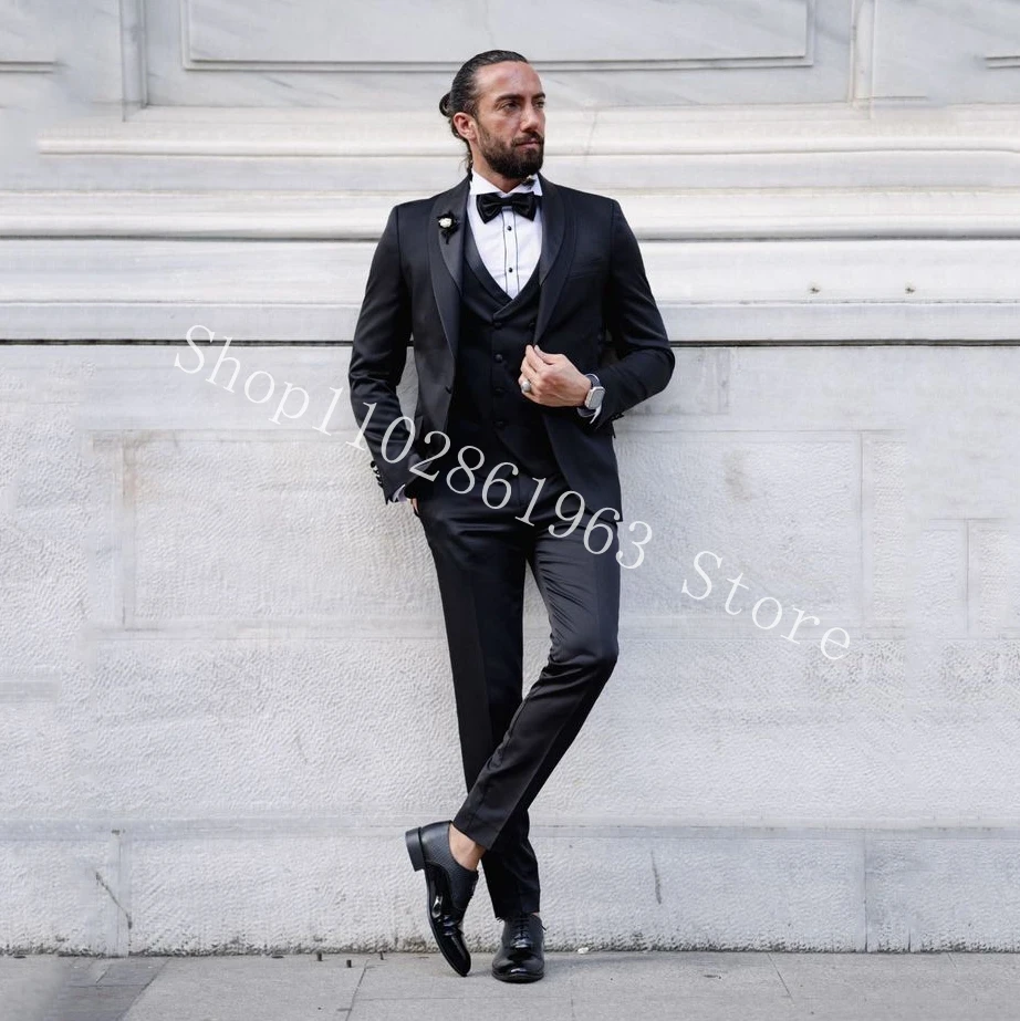 Рисунок 3 - Новейшие мужские костюмы