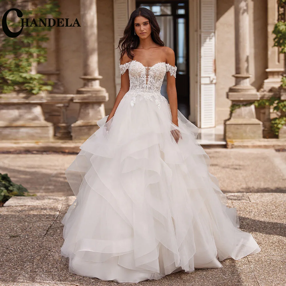 

CHANDELA Classic Wedding Dresses Off the Shoulder Layered Ruched Scoop Formal Bridal Gown Suknia slubna Customised For Women