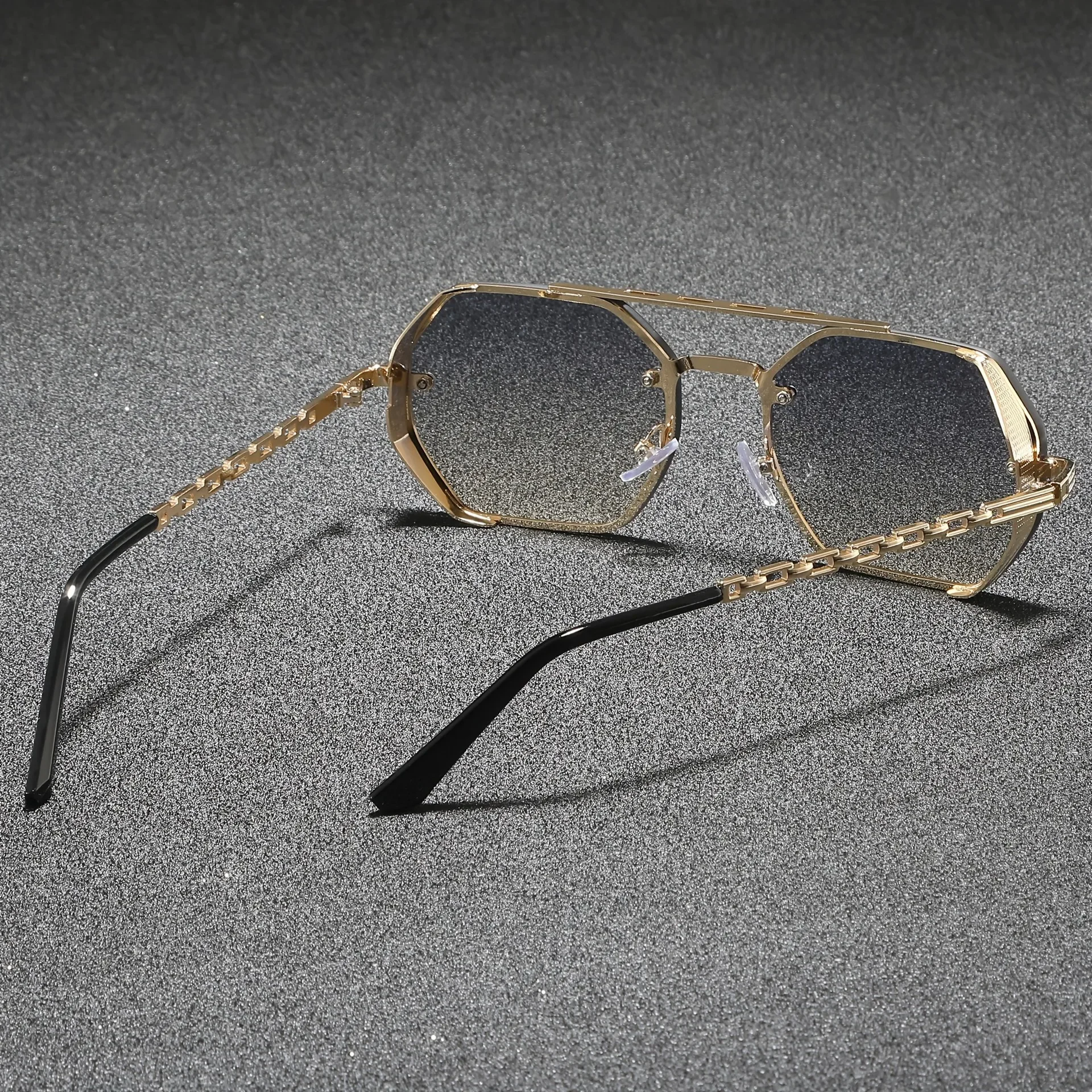 Geometric Metal Frame Sunglasses - UV400 Designer Shades for Men  Women
