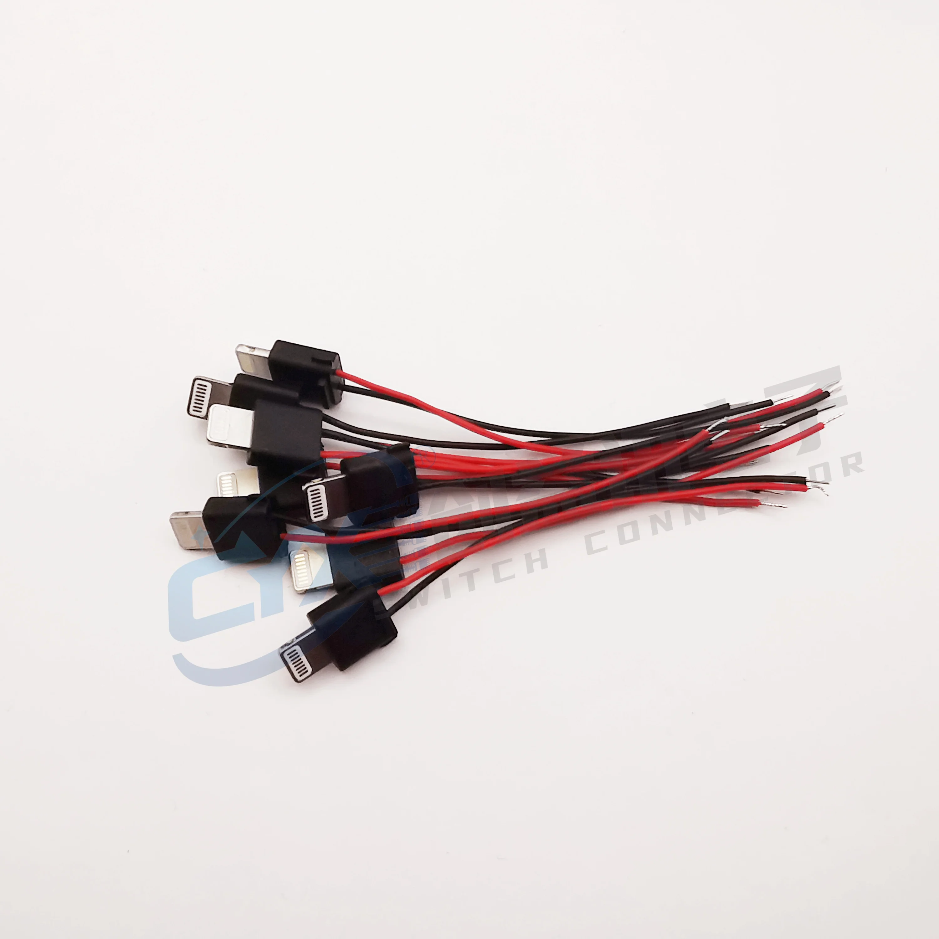

2PIN injection molding lightning docking USB plug