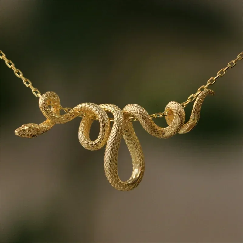 New Punk Originality Snake Pendant Necklace Winding Silver