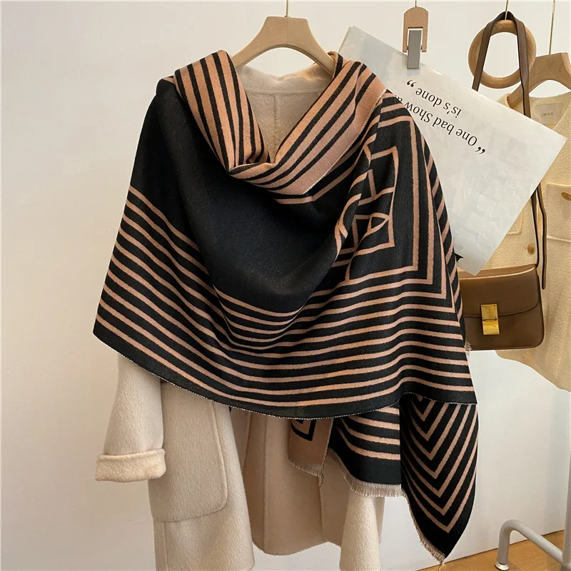 Grueso invierno cálido manta de Cachemira Bufanda mujer estampado geométrico Pashmina Poncho chal envuelve con borla Bufanda Casual_voghion.com