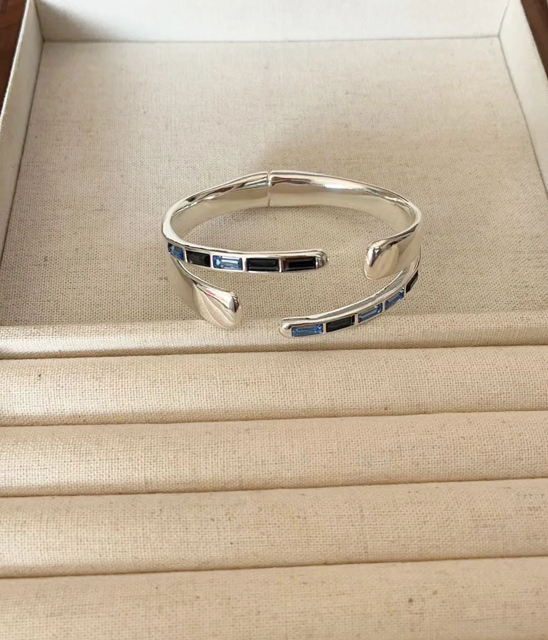 MAY 2023 UNOde50 New Spanish Hot Selling High Quality Exquisite Gem Fashion Women's Bracelet Romantic Jewelry Gift Bag