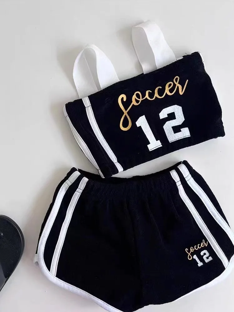 Set Estivo Neonata – Top Maniche Corte Con Lettere E Pantaloncini Volant + Fiocco