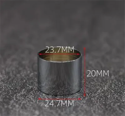 24.7x20mm