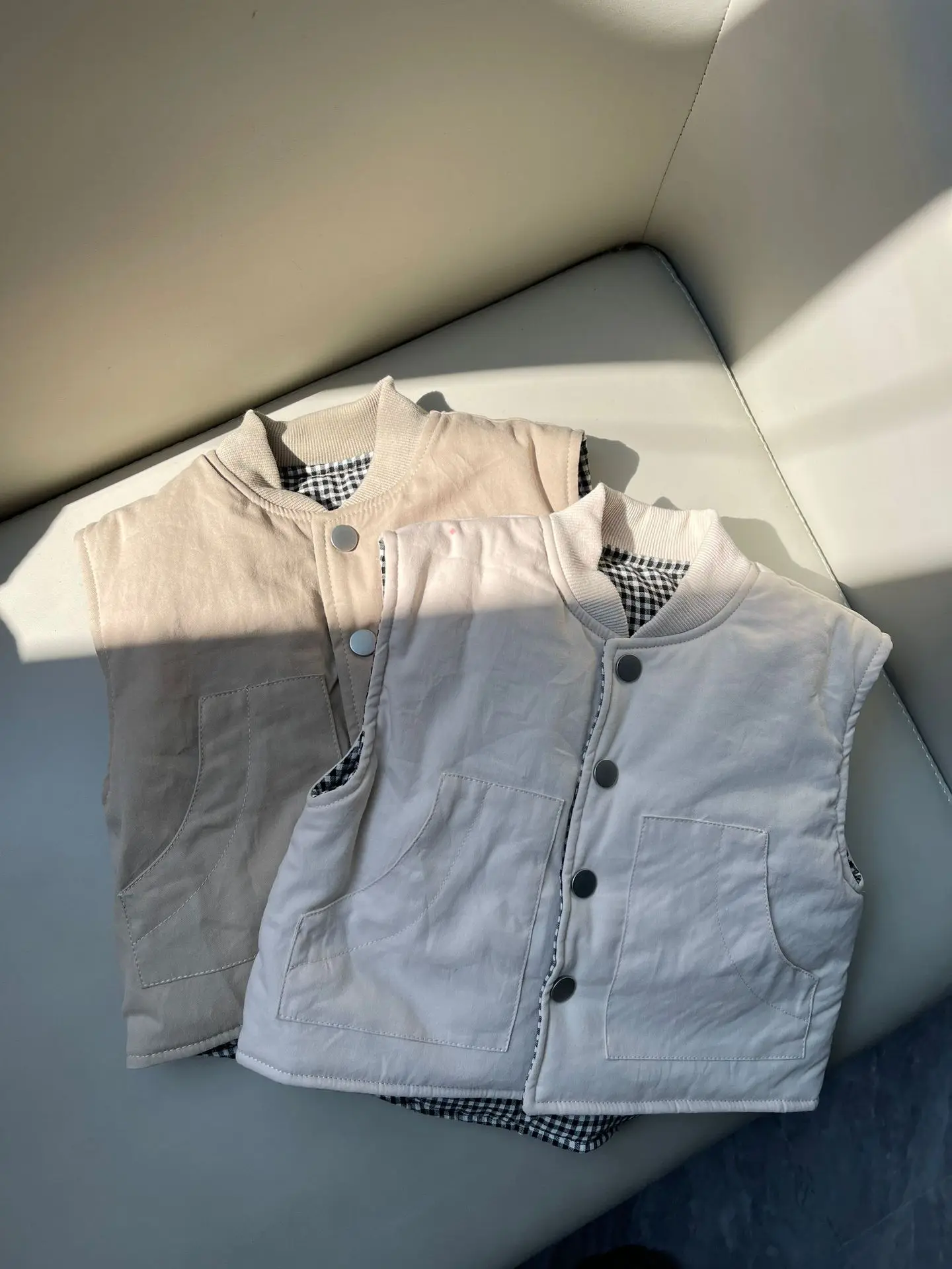2025 Winter New Baby Sleeveless Warm Vest Infant Double Sided Plaid Jacket Children Casual Vest Coat Toddler Clothes
