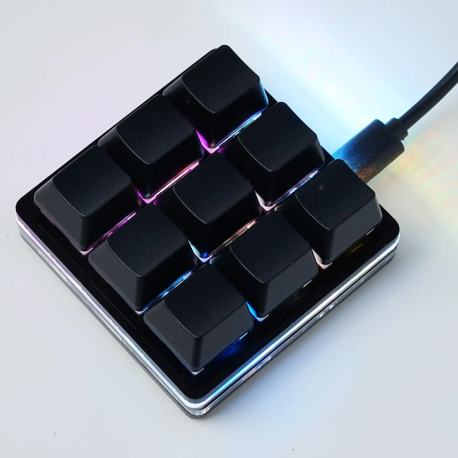 thumbnail image 2 of One Handed Mechanical Keyboard Multifunction 6 Key Mini Gaming Keypad Shortcut Programmable Keyboard With Knob(Matte Black Glossy Black 2 of 11