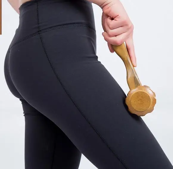 Vietnam high quality wood three rounds of the wheel back leg massage stick wood TuiBei push abdomen body massager
