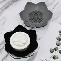 Portable Silicone Draining Soap Box Lotus Shape Dish Soap Box Non-Slip Easy Drain Soap Tray Bathroom Accessories 4