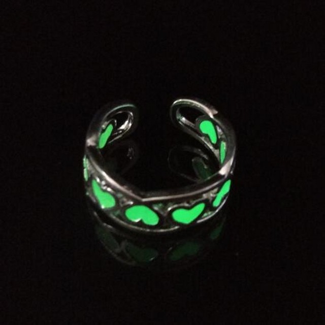 pcs Couple Luminous Finger Rings for Women Men Glowing In Dark Heart Lover Wedding Bands Women Girls Jewelry Gift Accessories