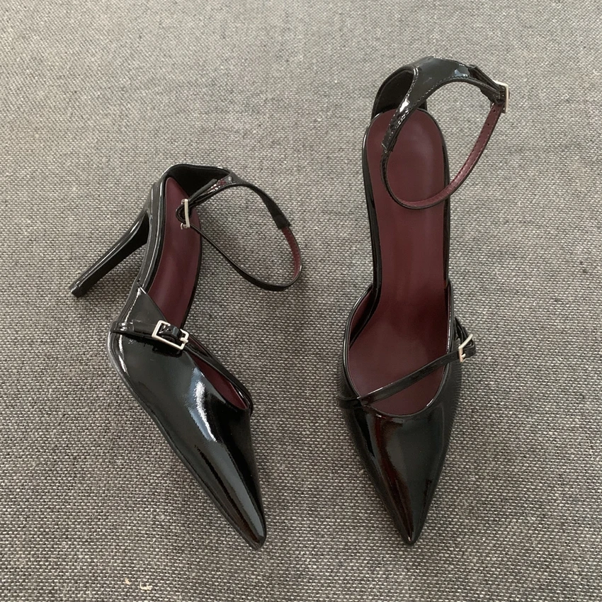 Elegante Burgunderrote Wildleder-Pumps mit Knöchelriemen, Sexy Spitze High Heels mit Schnallenverschluss, Designer-Schuhe für Party und Hochzeit – Detail 9