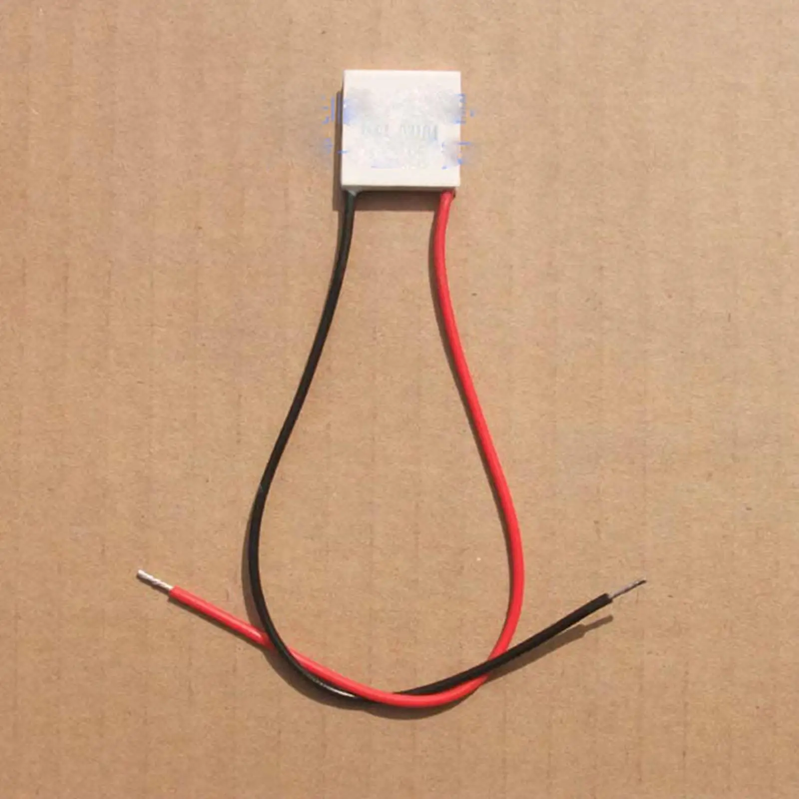 20x20x4.1mm 4A 3.66V 7.3W TEC1-03104 Thermoelectric Cooler Peltier Heatsink
