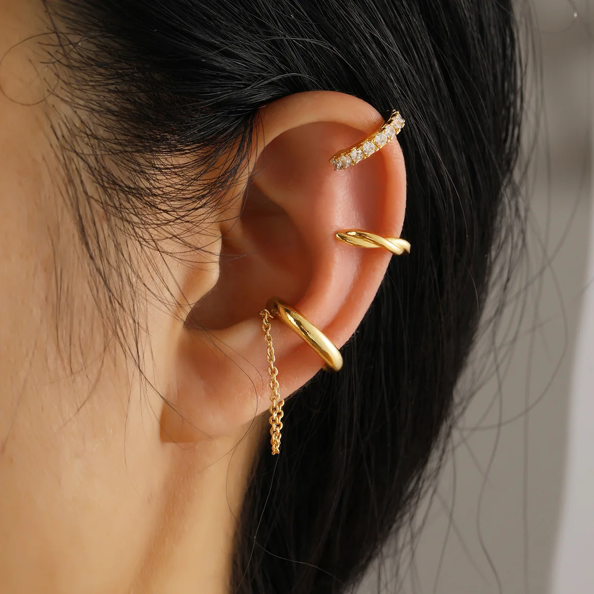 Ear Clip Earrings Women Ear Cuff Punk Style Personality Clip Earrings Set Gold Color Non-Piercing Ear Clips Fake Cartilage Earrings New Year Gifts ear clip earrings clip earrings ear clip