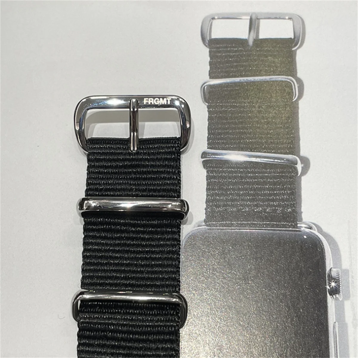 PYC 18ss Fragment Design Letter Print Stripe Apple Watch Band