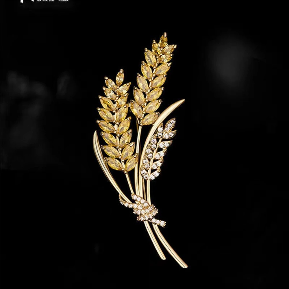 Exquisite Rhinestones Wheat Metal Golden Brooch for Women Suit Sweater  Luxury Stylish Lapel Pins Jewelry Accessories Couple Gift