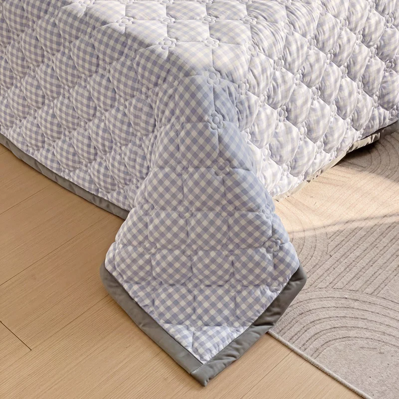 Bedspread Bed Linen Bedsheet Home Blanket Bed Cover Quilted Plaid Style Thickened Skin-friendly (Pillowcase Need Order)