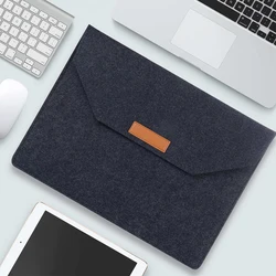 Sleek Protective Laptop Sleeve - Premium Water - Resistant Case with Soft Interior Lining - Big Size 14 inch (Black)