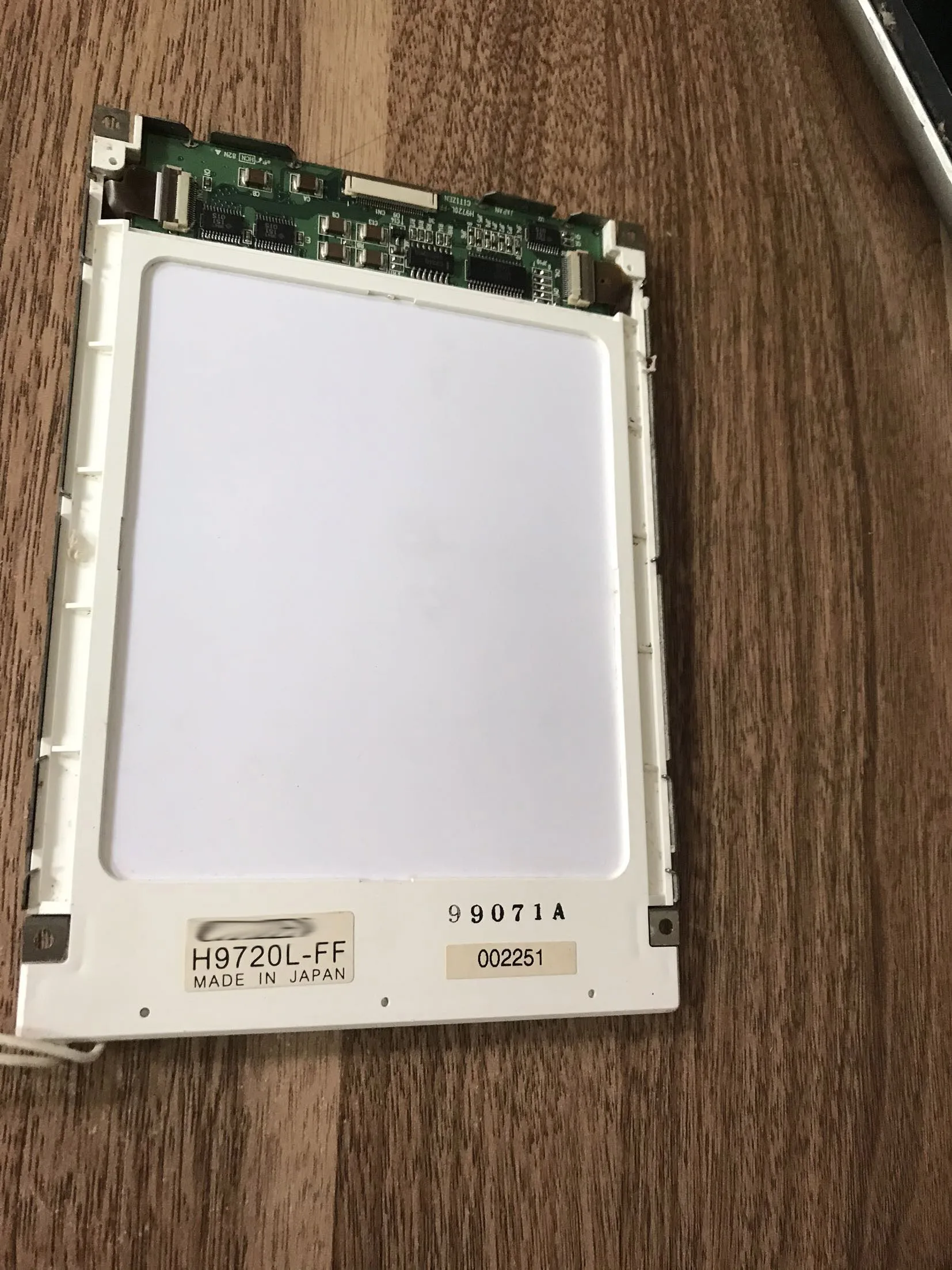 H9720L-FF промышленный ЖК-экра