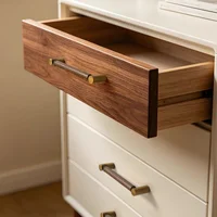 Poignées de meuble vintage en bois de noyer français pour tiroirs, commodes, portes de placard et armoires 5