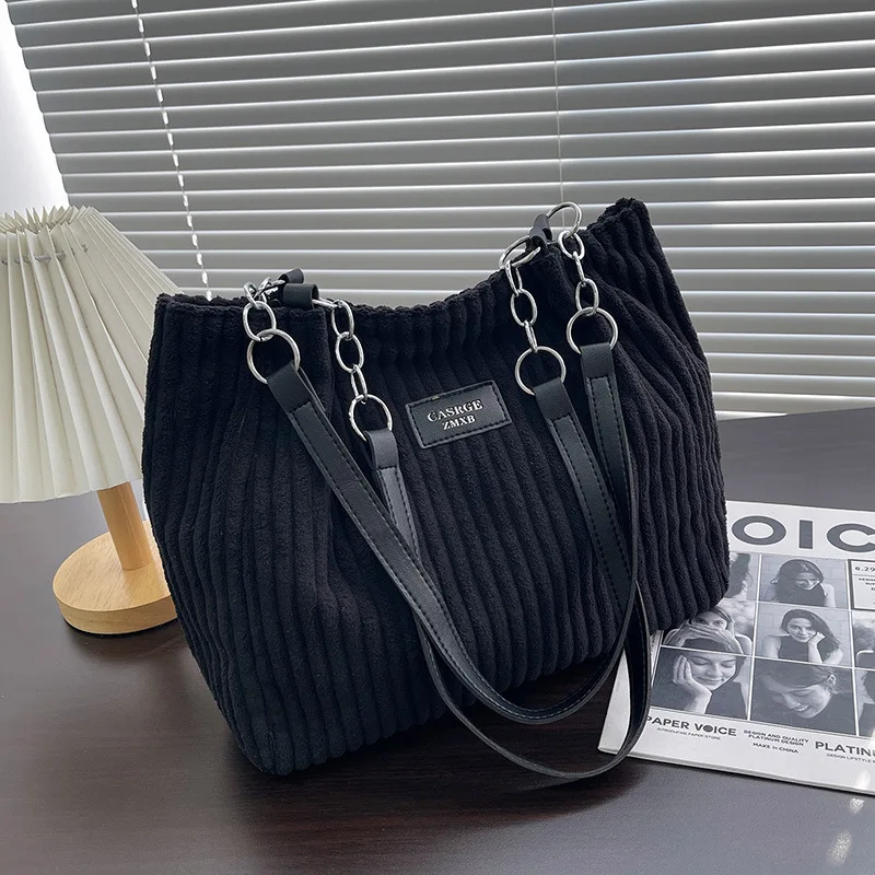 Large Capacity Chic Chain Underarm Bags for Woman Corduroy Tote Bag Versatile Handbag Women Shoulder Bag Female Bag Bolsos Mujer
